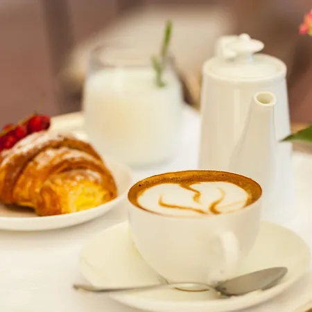 Relais Degli Angeli Residenza D'epoca Oda ve Kahvaltı Siena